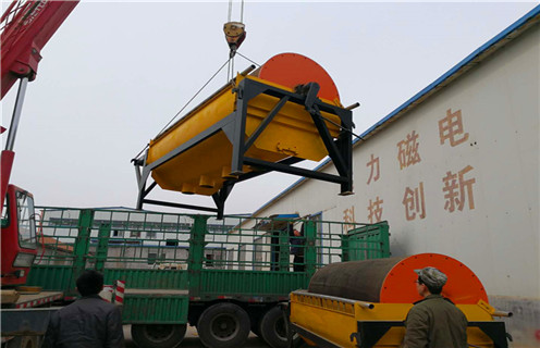 磁選機(jī)，粉料磁選機(jī)注重企業(yè)品牌建設(shè)_單筒粉料磁選機(jī)注重企業(yè)品牌建設(shè)磁場一般為多少_磁塊如何排列